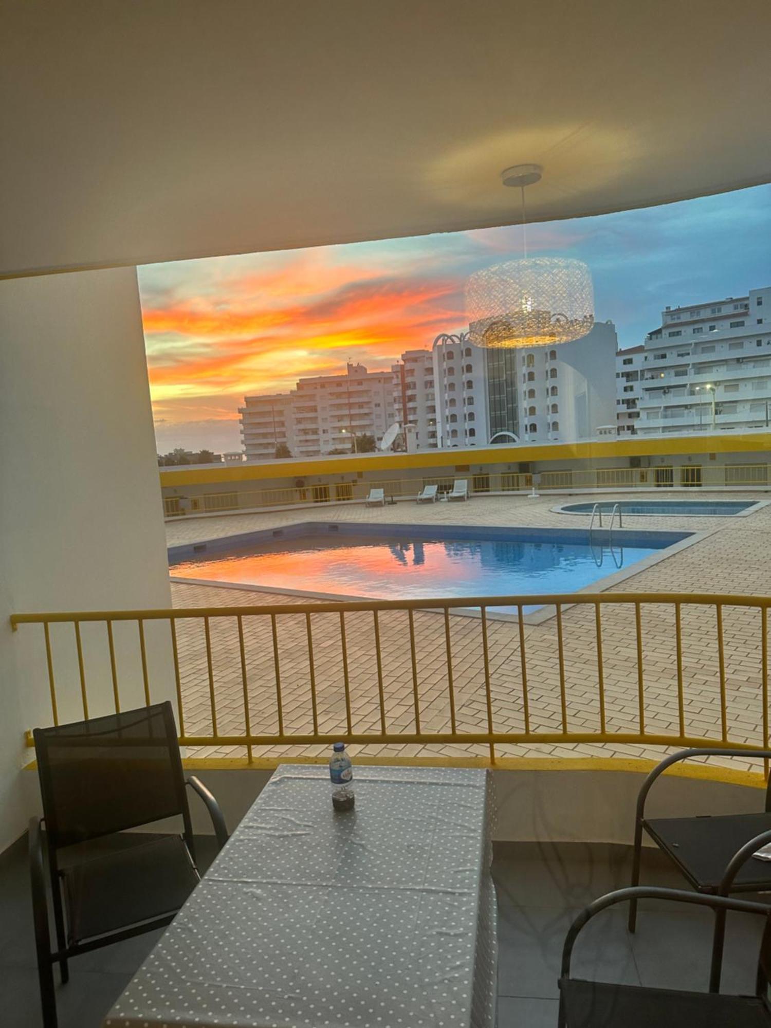 Sunset Presidente Algarve Apartment Portimao Exterior photo